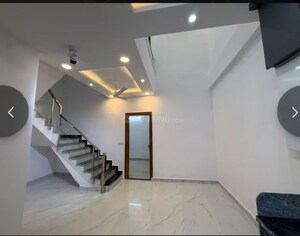 Staircase in 5 BHK Villa at Kalindi Kunj – for Sale