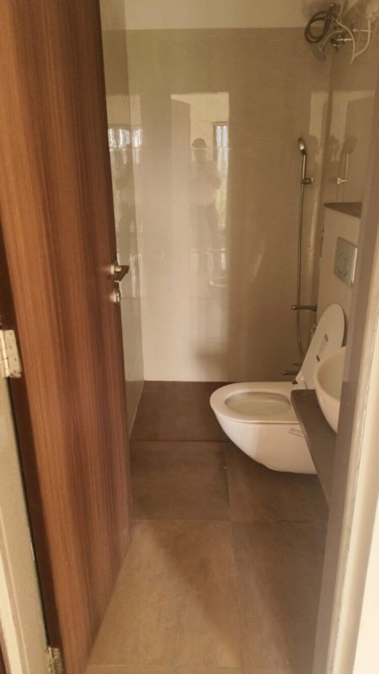 Bathroom, modirealty-vatvriksh 3 Bedroom 1016 Sq.Ft. Apartment In Goregaon West Mumbai 9785166