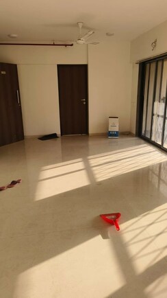 3 BHK + Extra Room Apartment For Rent in Modirealty Vatvriksh