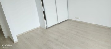 Room in 4 BHK Apartment at Ireo The Grand Arch, Sector 58 – for Sale