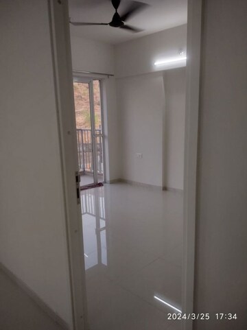 Room in 2 BHK Apartment at Godrej Hillside, Mahalunge – for Sale