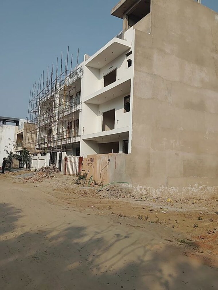 Exterior View, gaur-yamuna-city-2nd-park-view 3 Bedroom 1375 Sq.Ft. Villa In Gaur Yamuna City Greater Noida 9785185