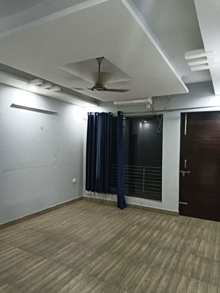 Room, emaar-gurgaon-greens 3 Bedroom 1650 Sq.Ft. Apartment In Sector 102 Gurgaon 9785537