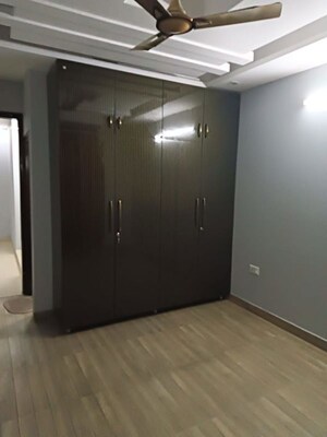 Room in 3 BHK Apartment at Emaar Gurgaon Greens, Sector 102 – for Rent