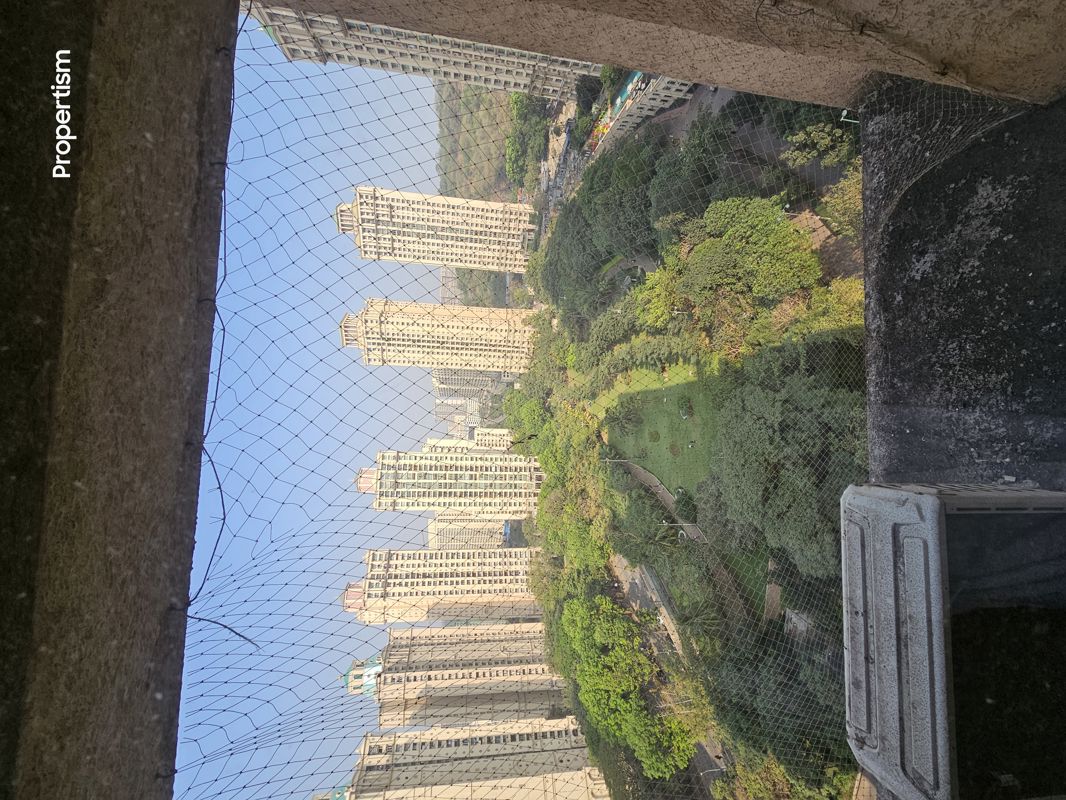 3 BHK + Pooja Room Apartment For Rent in Hiranandani Avalon