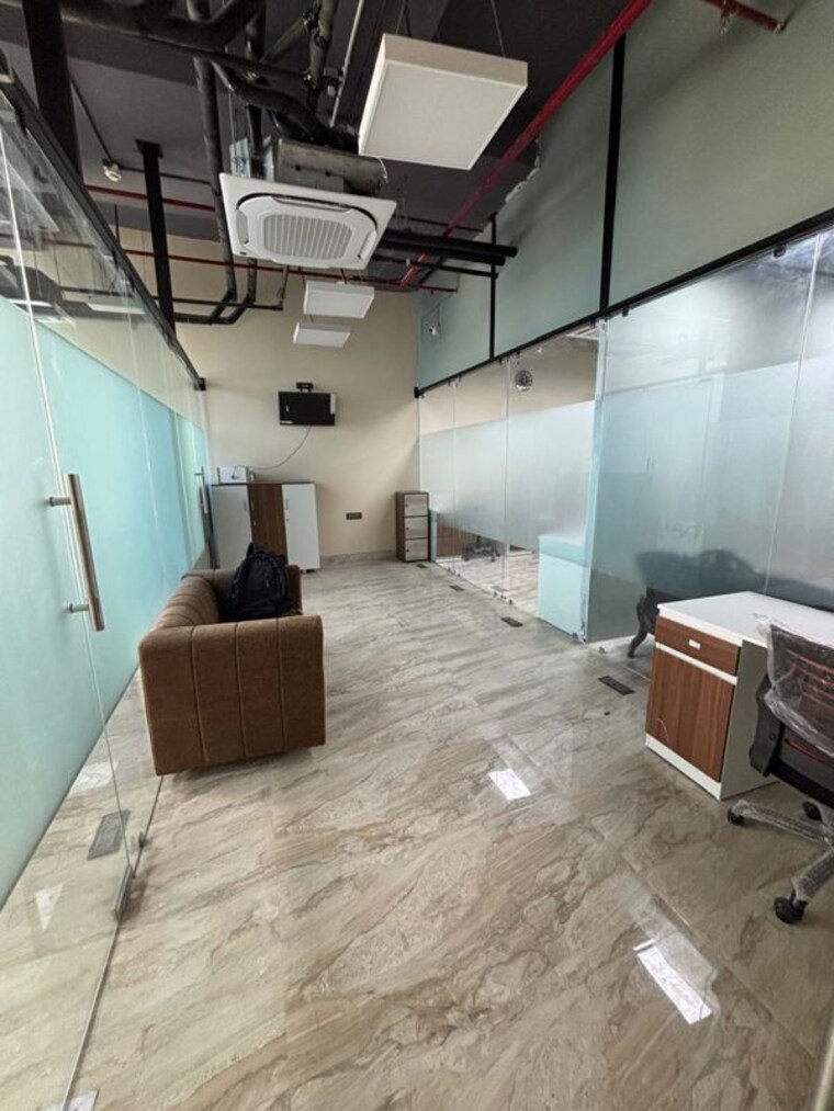 Team Area, mani-casadona Commercial Office Space 1300 Sq.Ft. In New Town Kolkata 9785437