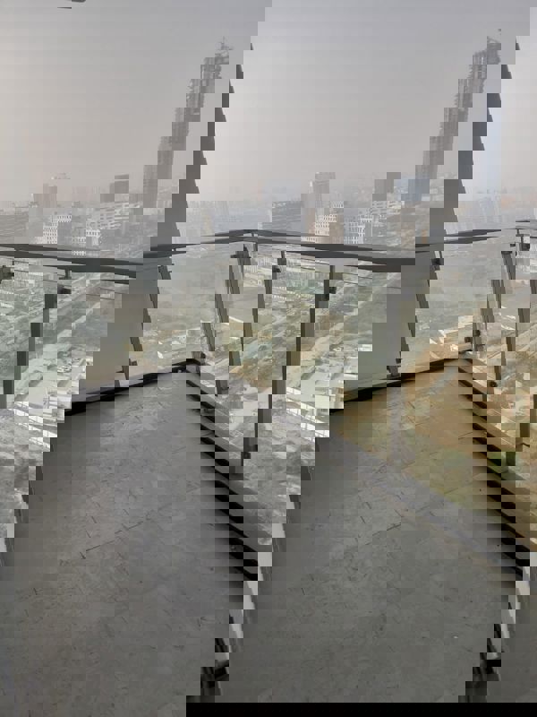 3.5 BHK + Servant Room Apartment For Rent in Mahindra Luminare