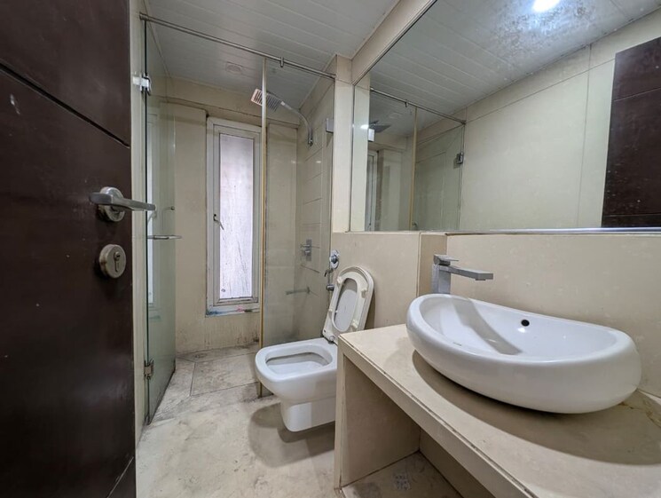 Bathroom, rna-continental 3 Bedroom 1690 Sq.Ft. Apartment In Chembur Mumbai 9785536