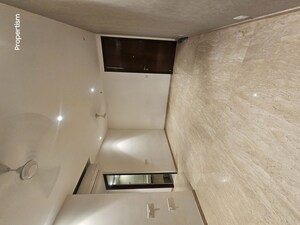 Furnished Amenities in 2 BHK Apartment at Hiranandani Castle Rock, Powai – for Rent