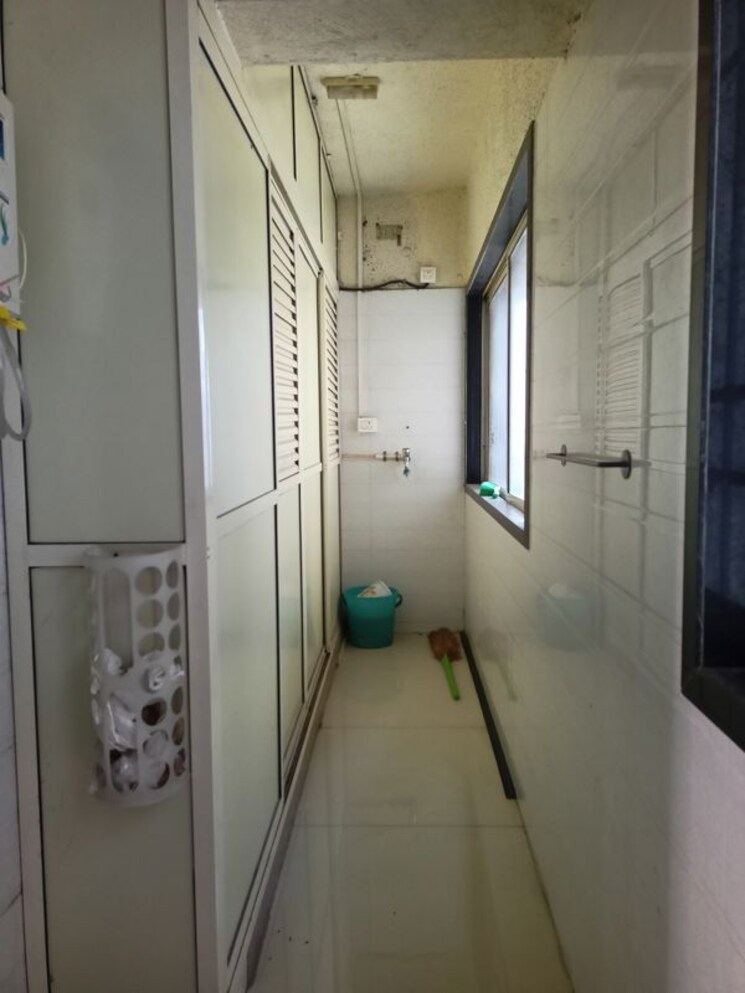 Other, regency-heights 3 Bedroom 1100 Sq.Ft. Apartment In Ghodbunder Road Thane 9785236