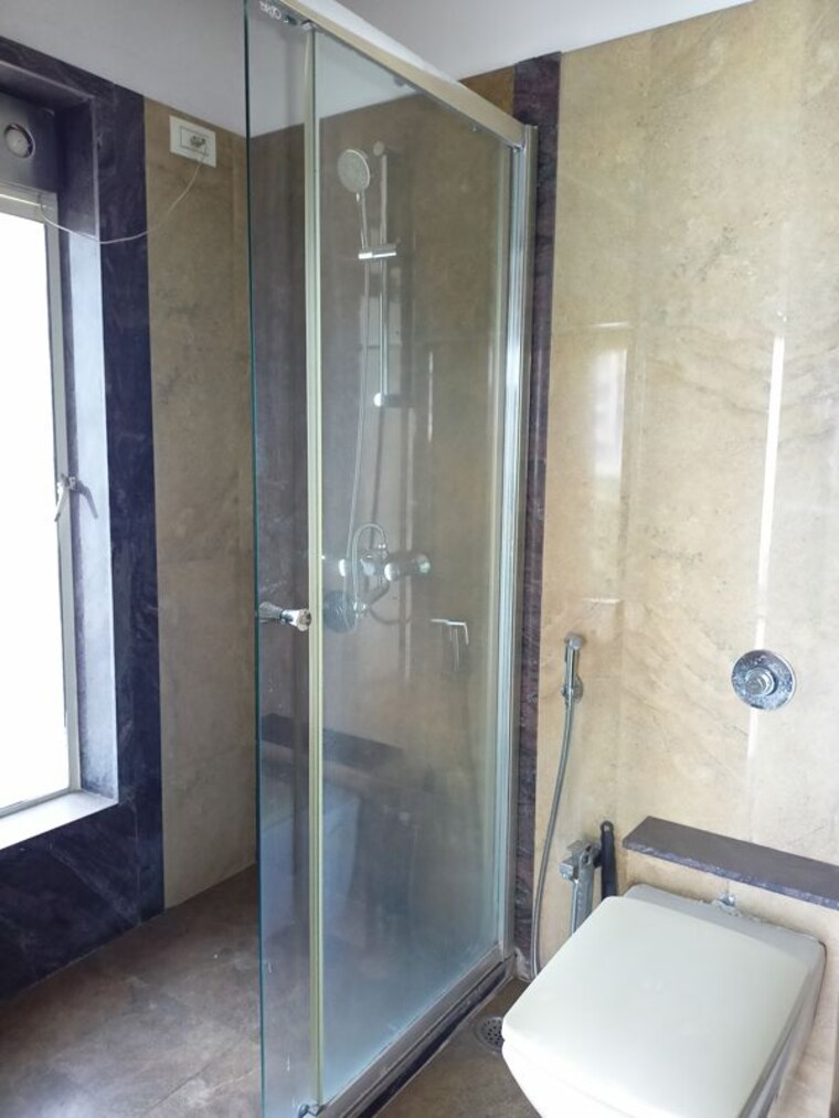 Attached Bathroom, regency-heights 3 Bedroom 1100 Sq.Ft. Apartment In Ghodbunder Road Thane 9785236