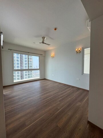 Room in 3 BHK Builder Floor at Anant Raj The Estate Floors, Sector 63a – for Sale