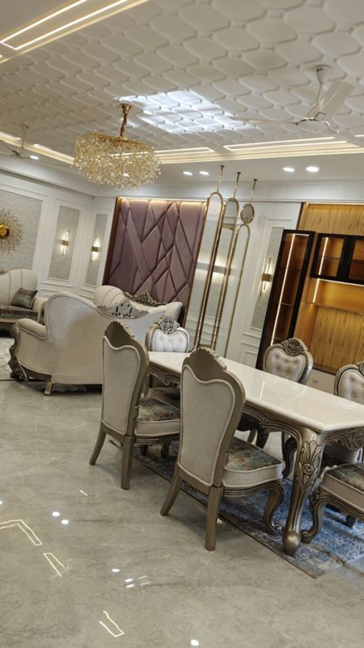 Team Area, sector 28 4 Bedroom 260 Sq.Yd. Builder Floor In Sector 28 Faridabad 9785701