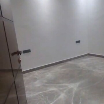 3 BHK Builder Floor For Sale in Pitampura