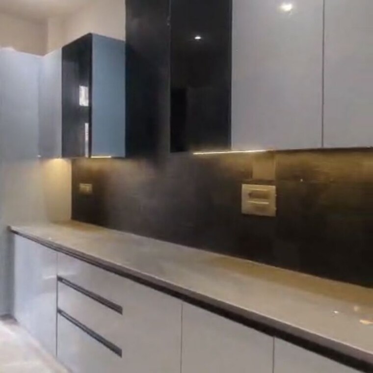 Kitchen, pitampura 3 Bedroom 150 Sq.Yd. Builder Floor In Pitampura Delhi 9785702