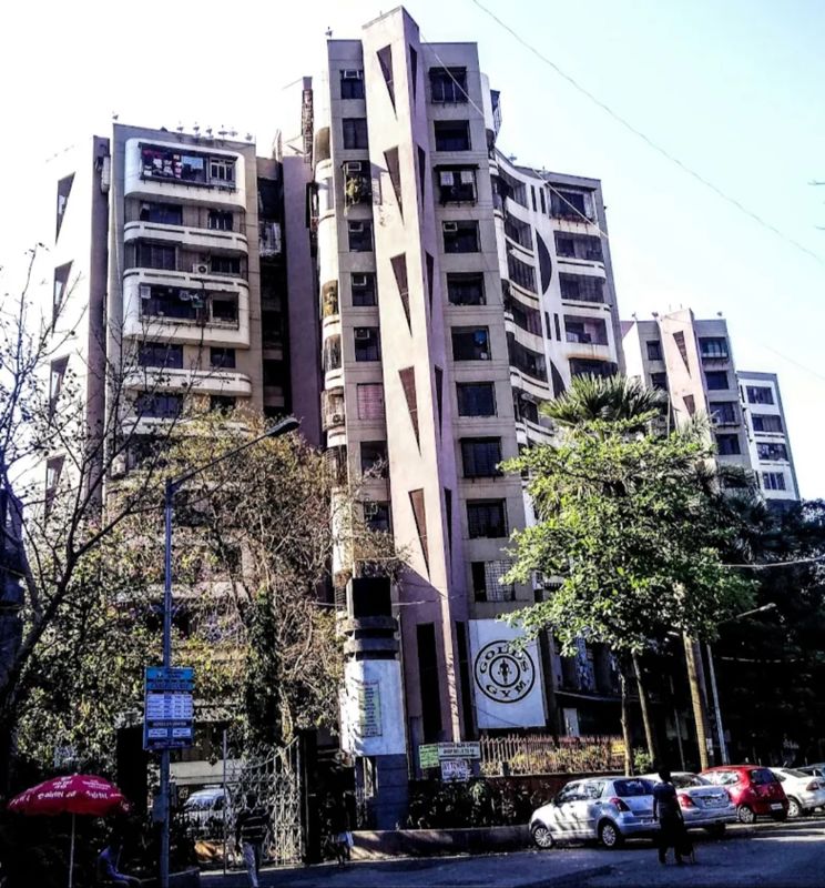 3 BHK 1100 Sq.Ft. Apartment in Vasant Valley Complex