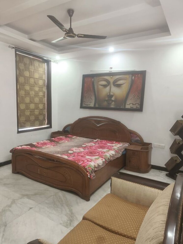 Bedroom, rwa-apartments-sector-52 3 Bedroom 2000 Sq.Ft. Builder Floor In Sector 52 Noida 9785821