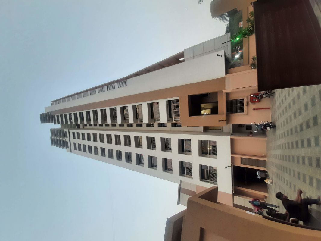 2 BHK 656 Sq.Ft. Apartment in Rashi Tower