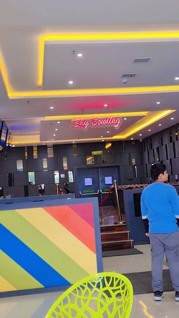  Showroom For Sale in Auric Universal Square, Sector 79