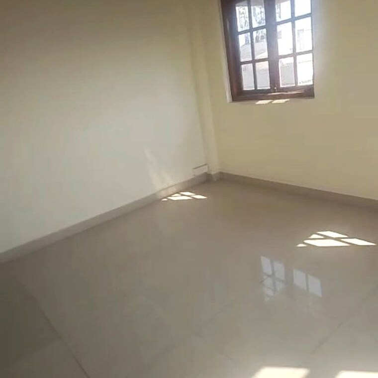 Room, colaba 3 Bedroom 2160 Sq.Ft. Apartment In Colaba Mumbai 9785925