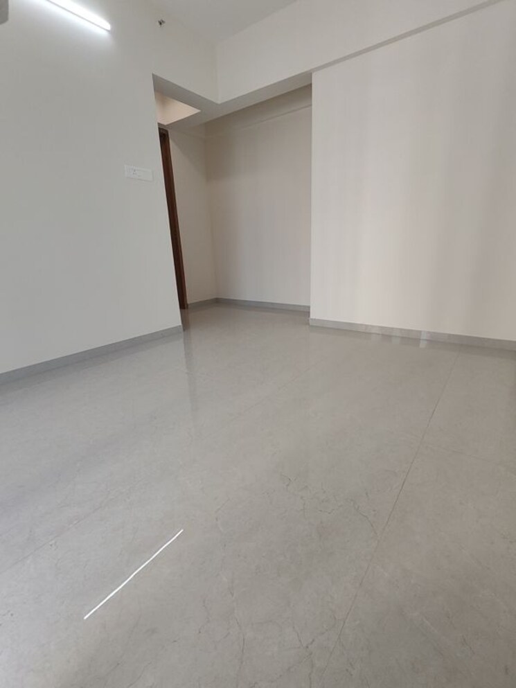 Room, vasai west 3 Bedroom 836 Sq.Ft. Apartment In Vasai West Palghar 9786030