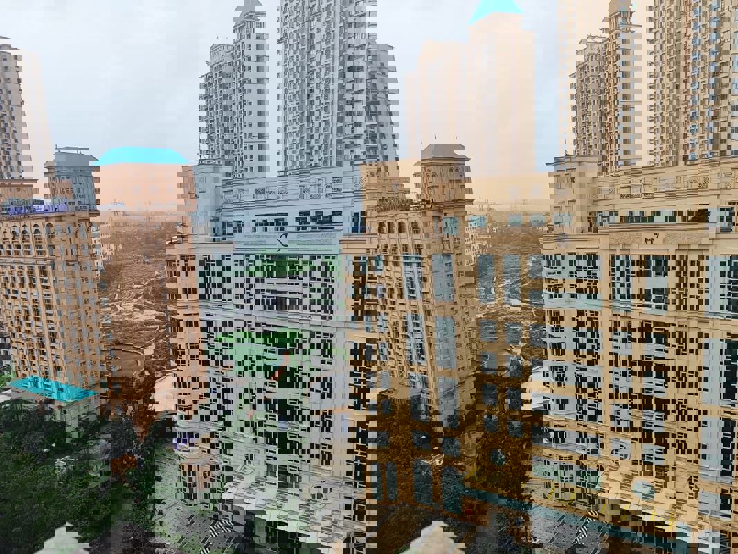 2.5 BHK + Pooja Room Apartment For Sale in Hiranandani Cardinal