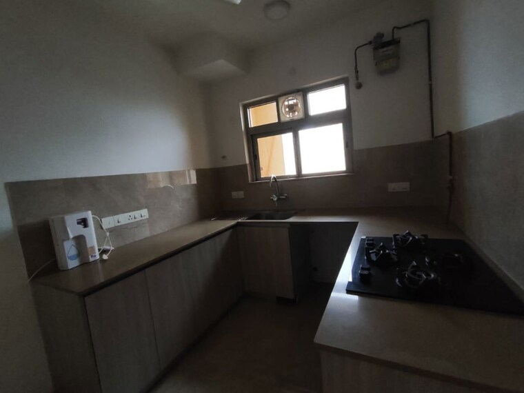 Kitchen, hiranandani-cardinal 2.5 Bedroom 980 Sq.Ft. Apartment In Ghodbunder Road Thane 9786046