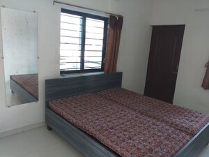 Bedroom in 1 BHK Villa at Vejalpur – for Rent