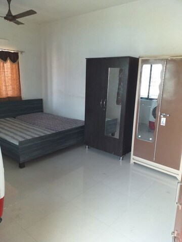 Room in 1 BHK Villa at Vejalpur – for Rent