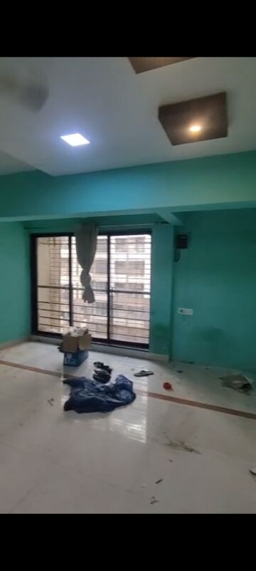 Living Room in 1 BHK Apartment at Kurla West – for Rent