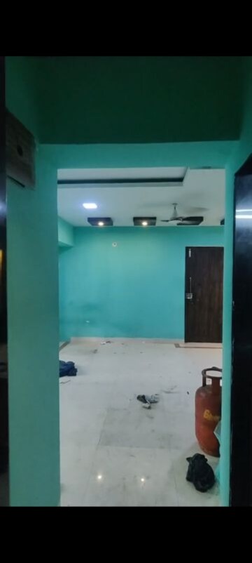 Furnished Amenities in 1 BHK Apartment at Kurla West – for Rent