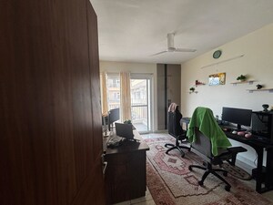 Room in 3.5 BHK Apartment at Windlass River Valley, Harrawala – for Rent