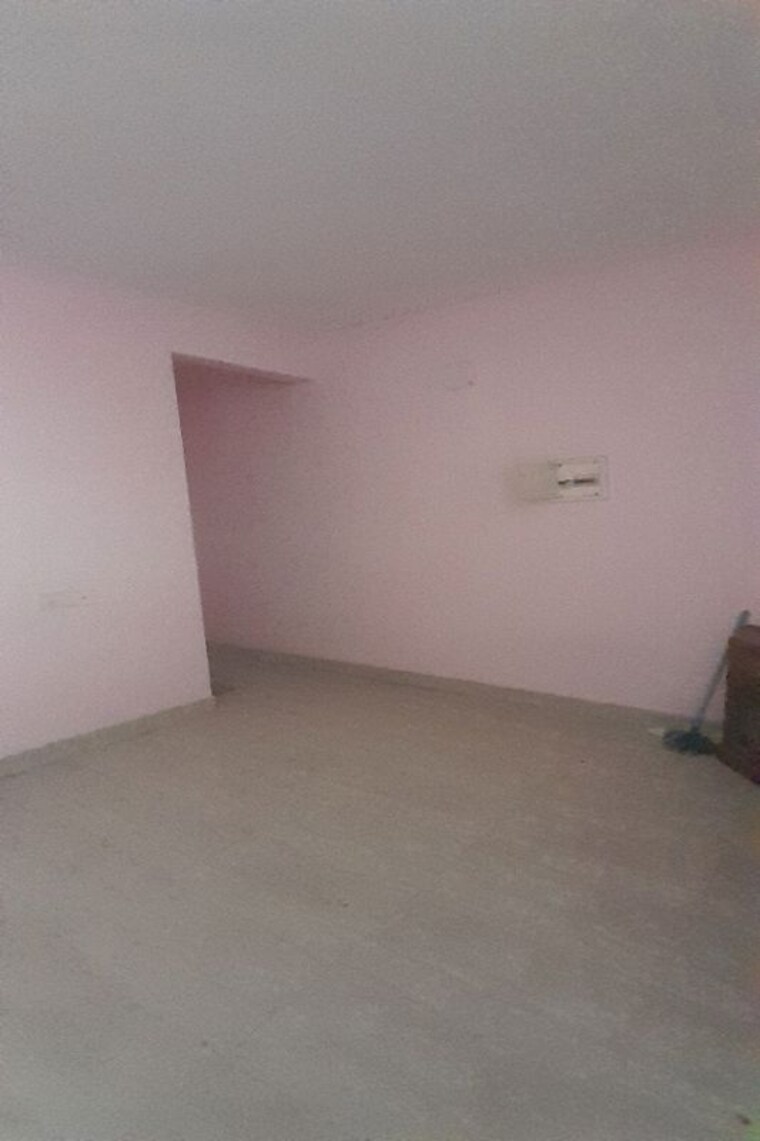 Room, signature-global-solera-2 2 Bedroom 633 Sq.Ft. Apartment In Sector 107 Gurgaon 9786054