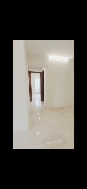 Room in 2 BHK Apartment at Ekta Tripolis, Goregaon West – for Rent
