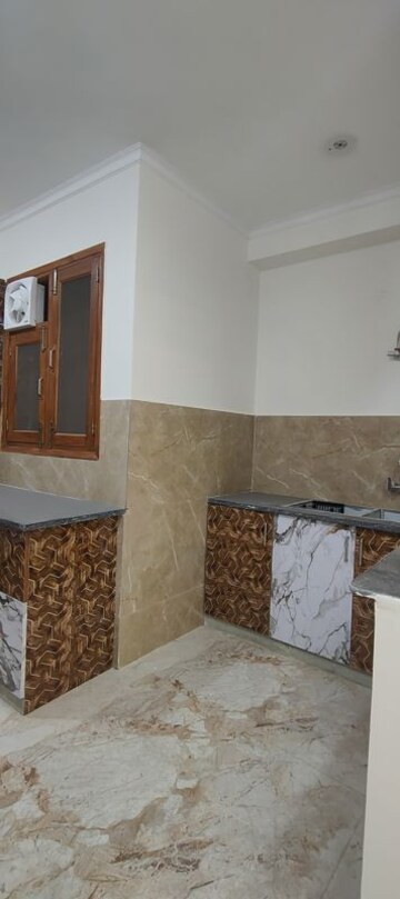 Kitchen in 4 BHK Builder Floor at Chattarpur – for Rent