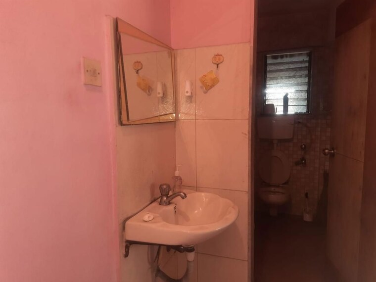 Bathroom, gurusamridhi-heights-chs 2 Bedroom 750 Sq.Ft. Apartment In Sanpada Navi Mumbai 9786101