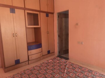 Master Bedroom in 2 BHK Apartment at Gurusamridhi Heights CHS, Sanpada – for Rent