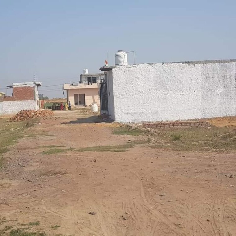 undefined, bhopani  60 Sq.Yd. Plot In Bhopani Faridabad 9786133