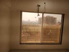 2 BHK + Extra Room Apartment For Sale in Symphony Chembur