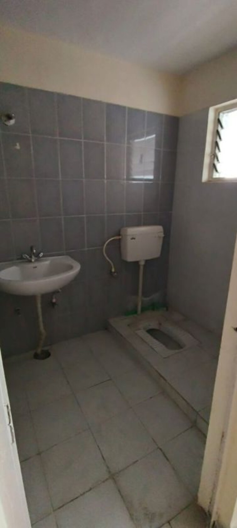 Bathroom, rohini-apartment 2 Bedroom 1000 Sq.Ft. Apartment In Gomti Nagar Lucknow 9786064