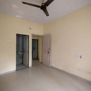 Room in 1 BHK Apartment at Parth Bhagat Heritage, Kamothe Sector 36 – for Sale