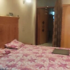 1 BHK Builder Floor For Rent in Lajpat Nagar I