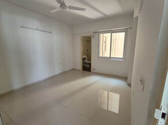 3 BHK 1578 Sq.Ft. Apartment in Tulip Violet