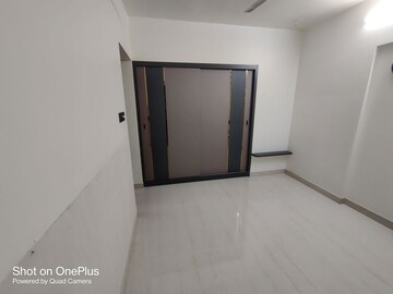 Room in 1 BHK Apartment at Kishor Sukur Enclave A, Ghodbunder Road – for Sale
