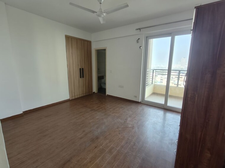 Room, tulip-violet 3 Bedroom 1578 Sq.Ft. Apartment In Sector 69 Gurgaon 9786208