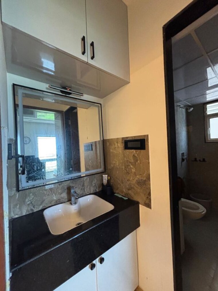 Bathroom, vtp-leonara 1 Bedroom 452 Sq.Ft. Apartment In Mahalunge Pune 9786269