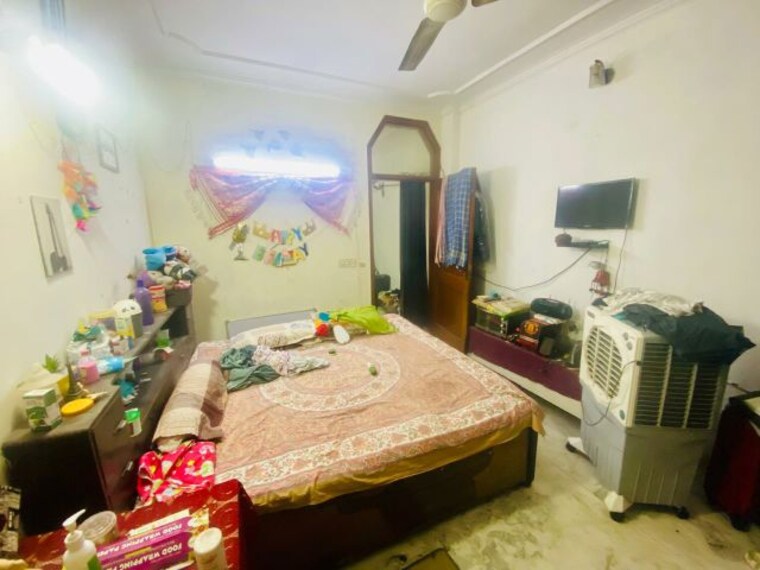 Bedroom, lajpat nagar 4 1 RK 250 Sq.Ft. Builder Floor In Lajpat Nagar 4 Delhi 9786271