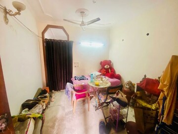 Living Room in 1 RK Builder Floor at Lajpat Nagar 4 – for Rent