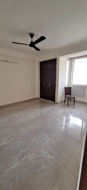 3 BHK Apartment For Rent in Sector 23 Dwarka