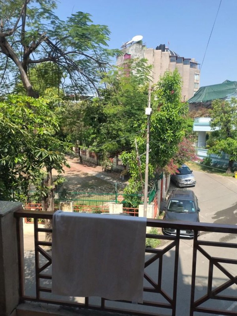 Balcony, rajpur road 4 Bedroom 158 Sq.Yd. Independent House In Rajpur Road Dehradun 9786273